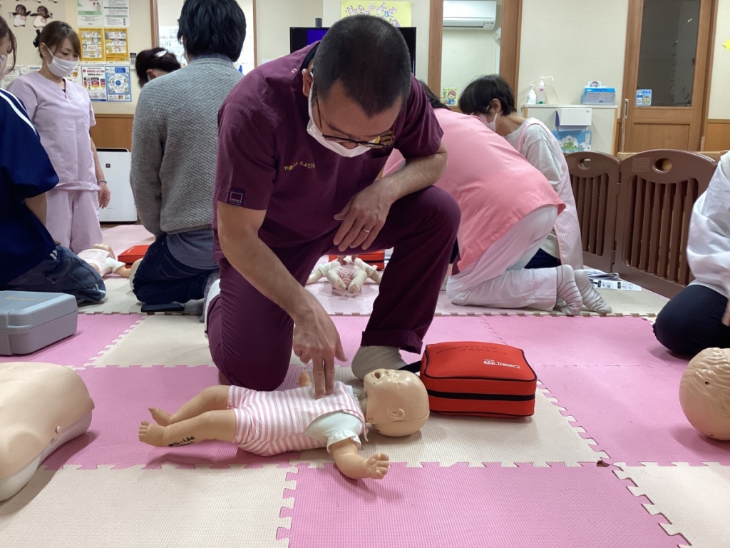 心肺蘇生法講習の様子