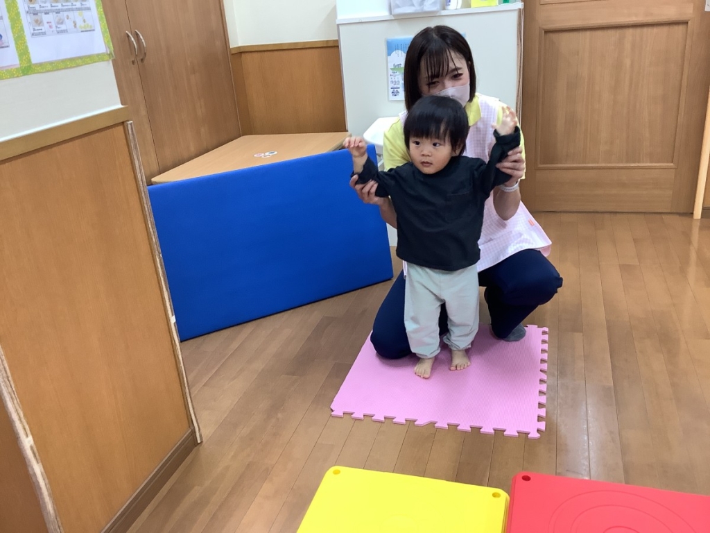 5月運動プログラムの様子(ポーズ)