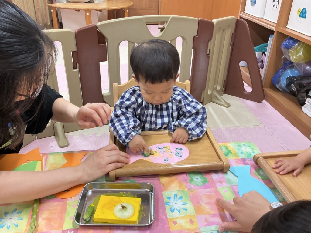 1歳児スタンプの様子