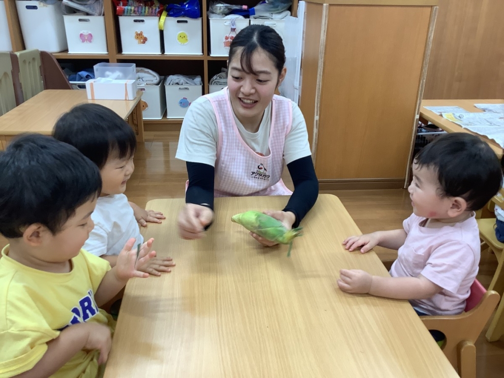 とうもろこしの皮むき