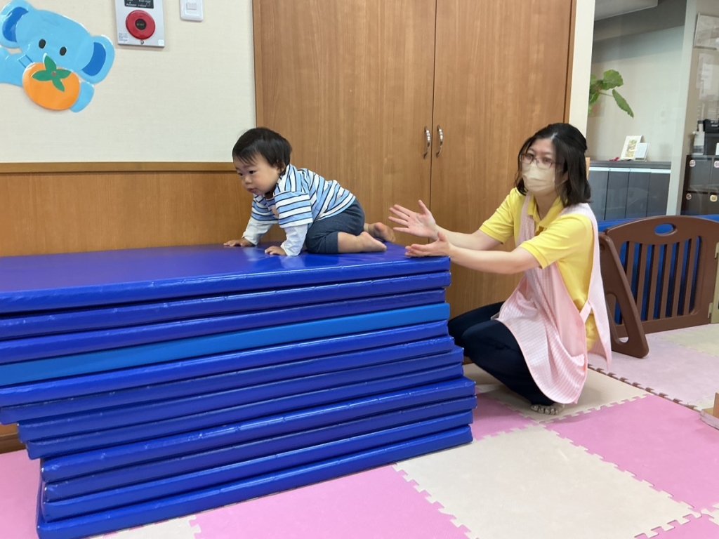 11月運動遊びの会(0歳児サーキット)