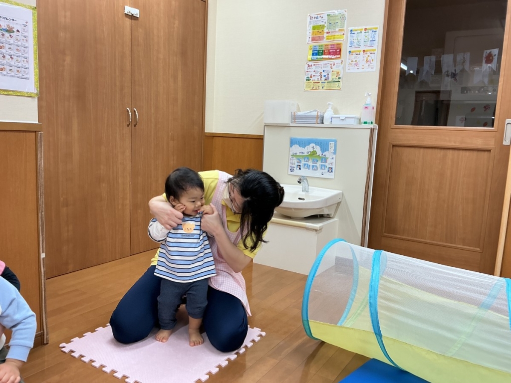 11月運動遊びの会(0歳児サーキット)