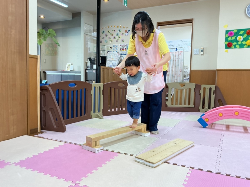 11月運動遊びの会(1歳児低月齢サーキット)