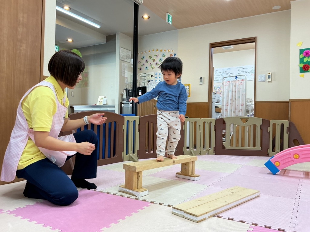 11月運動遊びの会(1歳児高月齢サーキット)