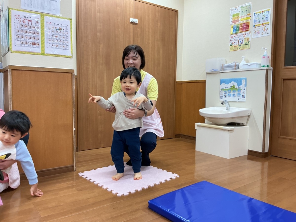 11月運動遊びの会(1歳児高月齢サーキット)
