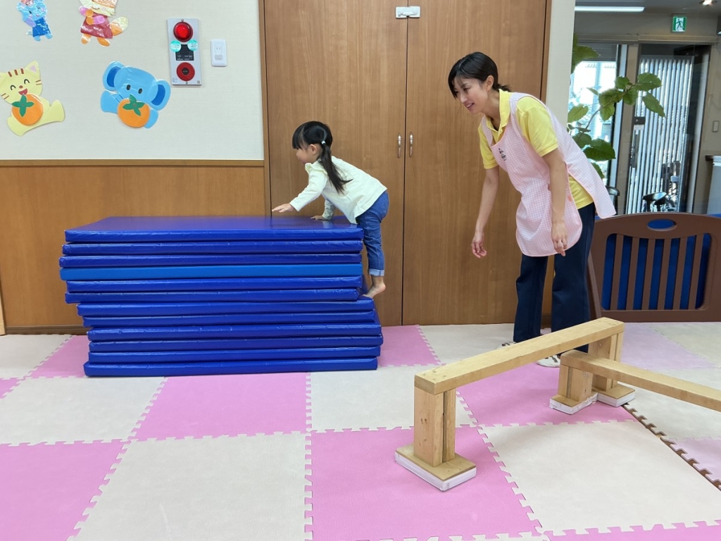 11月運動遊びの会(2歳児サーキット)