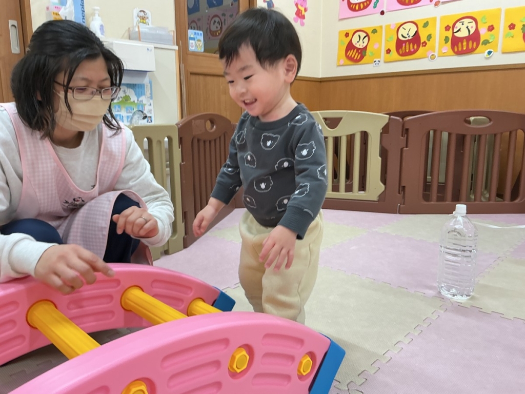 1月運動プログラム~梯子渡り遊び~④